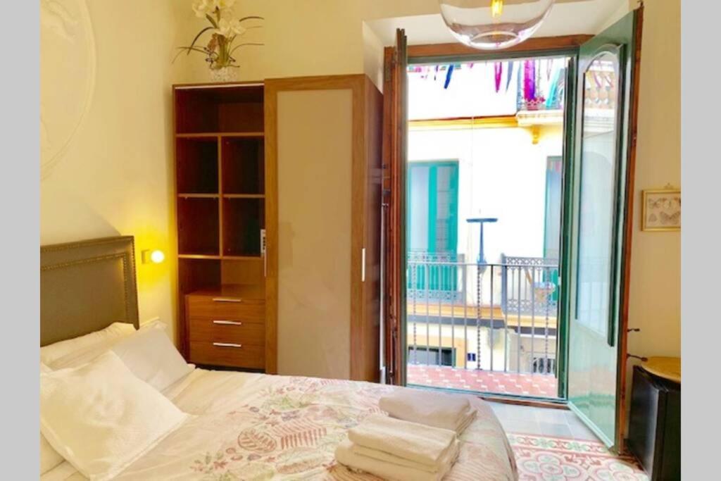 Cozy Studio With Balcony In The Best Place Appartement Sitges Buitenkant foto