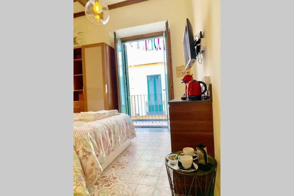 Cozy Studio With Balcony In The Best Place Appartement Sitges Buitenkant foto